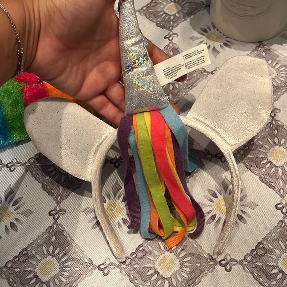 Rainbow unicorn costume - Picture 5 of 6